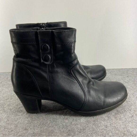 Clarks Gorgeous Black Leather Ankle Boots Women’s Size 9M - Picture 5 of 12